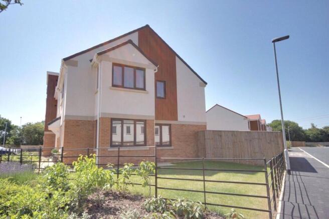 2-bed detached on Low Crook Close, Eaglescliffe, TS16, £190,000