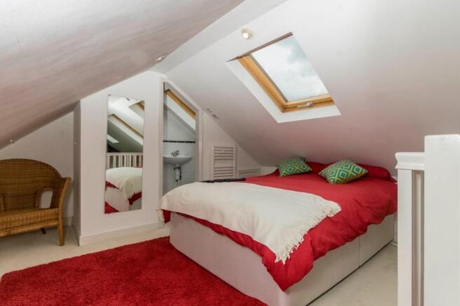 Studio Flat