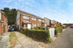 32, Charlwood Road, Luton LU4 0BU