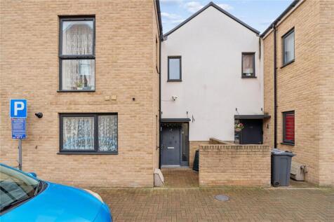 Morgan Crescent, Dagenham, RM8