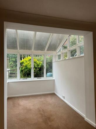 9 Stone Drive Conservatory.jpg