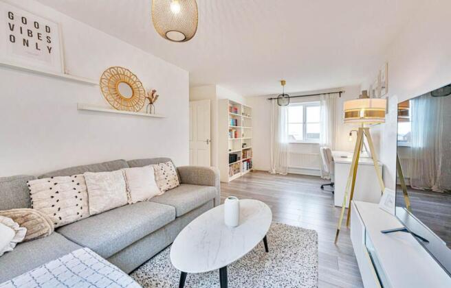Living Room / Diner