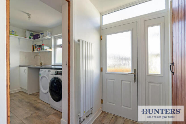 3 bed Semi-Detached for sale Image 9