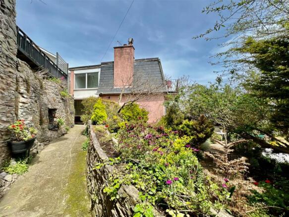 Rose Cottage 8.JPG