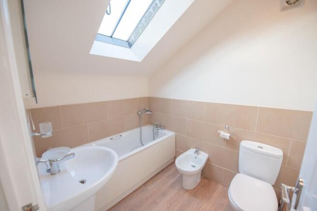 3 bed Cottage for sale Image 8