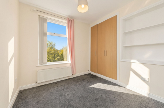 2 bed Terraced to rent Image 9