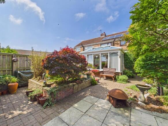 2 bed Semi-Detached for sale Image 12