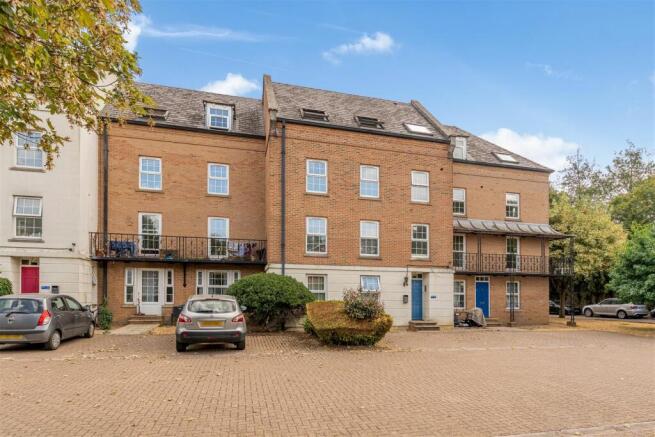 19 Victoria Place, Banbury-1.jpg