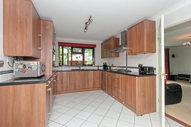 Wil-Kitchen_1.jpg