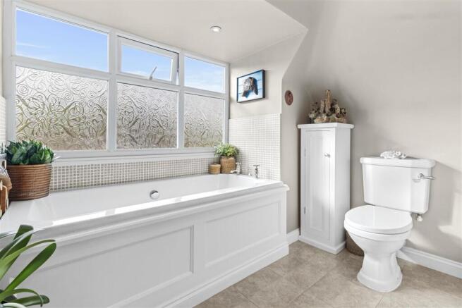 bathroom #2.jpg