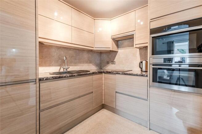 2 bed Apartment for sale Image 5