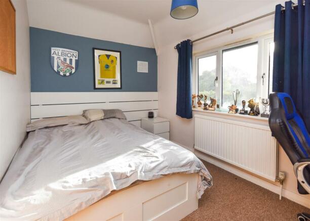 44 Market Lane - Bedroom 2.jpg