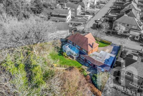 HUXLEY DRIVE, Bramhall SK7 2PH