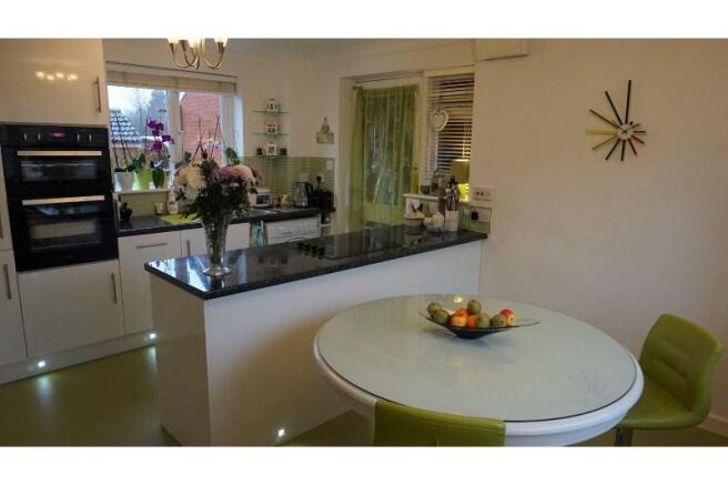 Kitchen / Diner