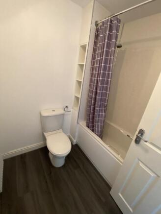 Main Bathroom
