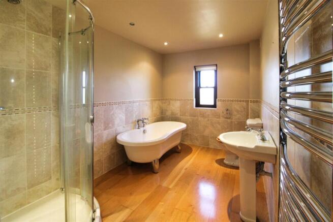 House Bathroom.jpg