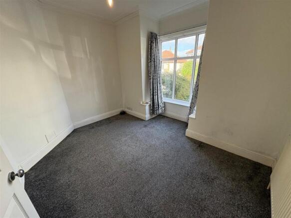2 bed Semi-Detached for sale Image 8