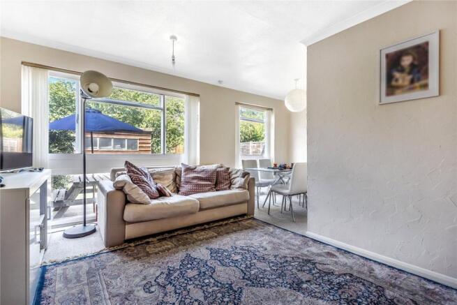 Sitting/Dining Room