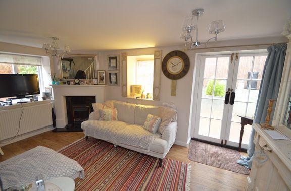 Sitting room I