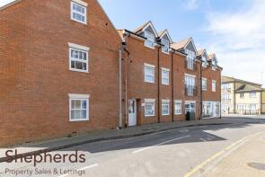 Flat 1, Wycliffe Close, Waltham Cross EN8 0FJ