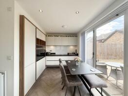 2, Iris Walk, Sunniside, Newcastle Upon Tyne NE16 5DB