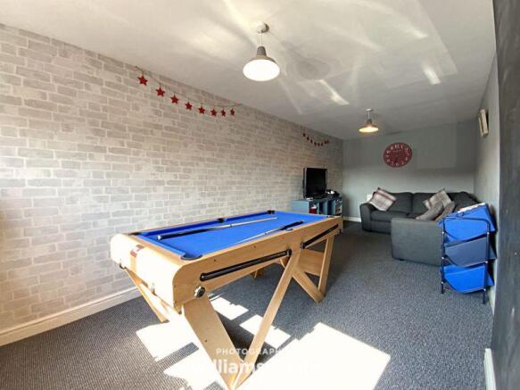additional room 
