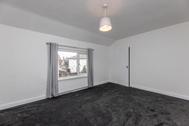 3 bed Semi-Detached for sale Image 8
