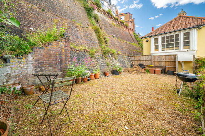 SAP_Cromer_Bath_P...