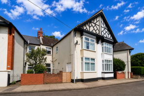 First Floor Flat A, 143, Colwyn Road, Northampton NN1 3PU