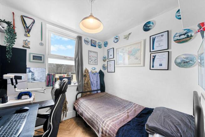 4 bed Terraced for sale Image 9