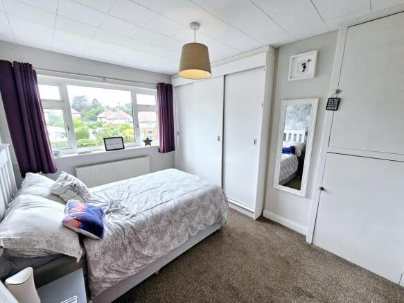 3 bed Semi-Detached for sale Image 7