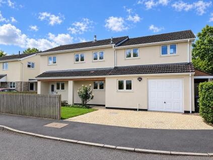 Hillmead, Langford, Bristol. BS40 5HA