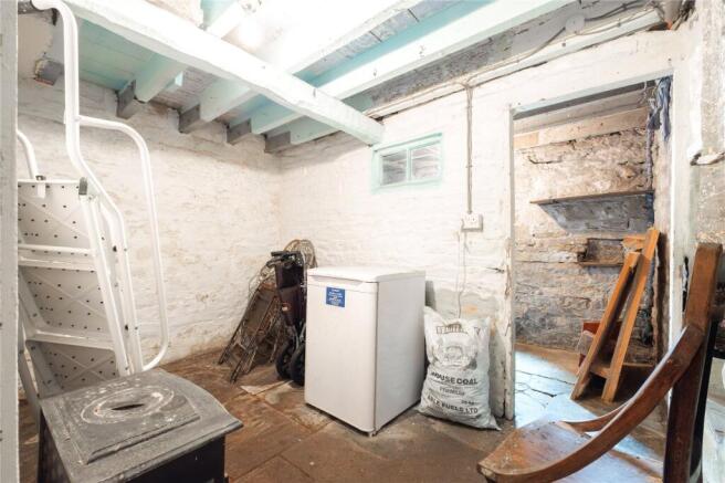 2 bed End of Terrace for sale Image 8