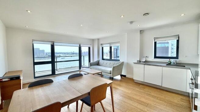 Two Bedrooms for sale near Canary Wharf