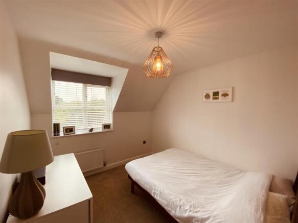 Bedroomn