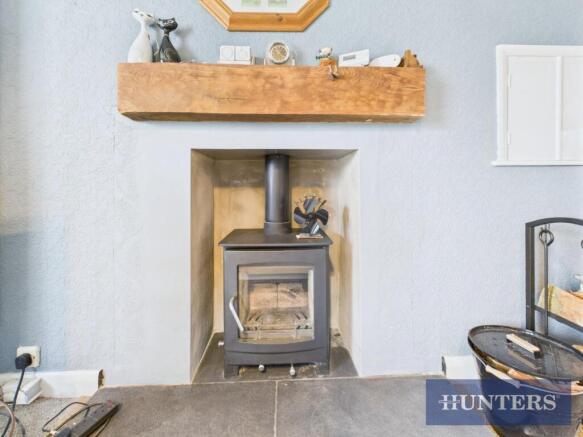 2 bed Semi-Detached Bungalow for sale Image 4
