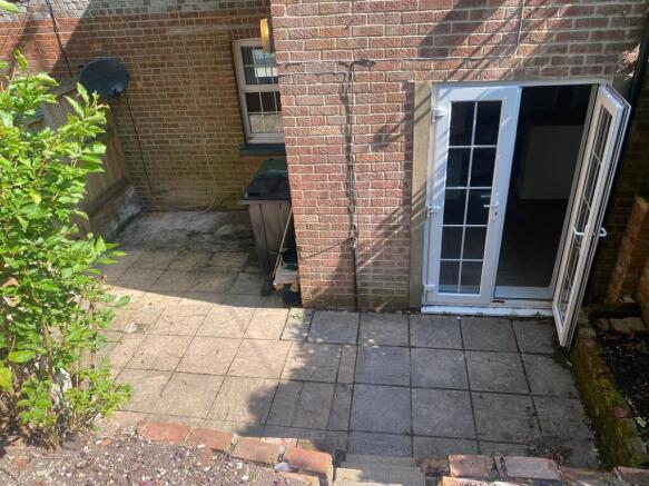 High St Patio Area