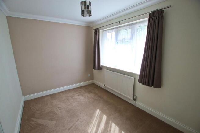 Bedroom 2.JPG