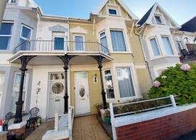 11, Picton Avenue, Porthcawl CF36 3AJ