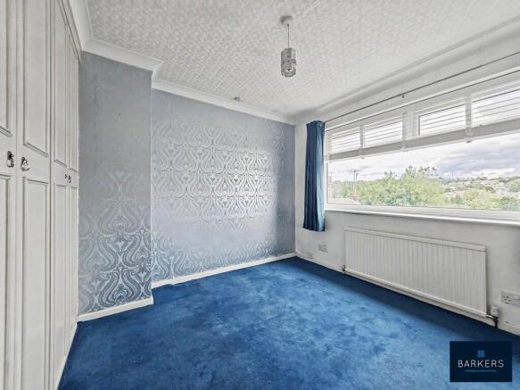 3 bed Terraced for sale Image 8