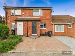 49, Cannock Way, Reading RG6 4EF