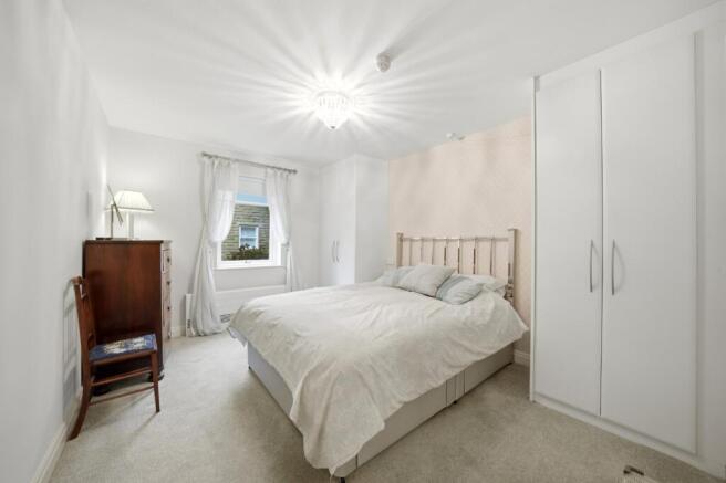 2 bed Apartment for sale Image 5