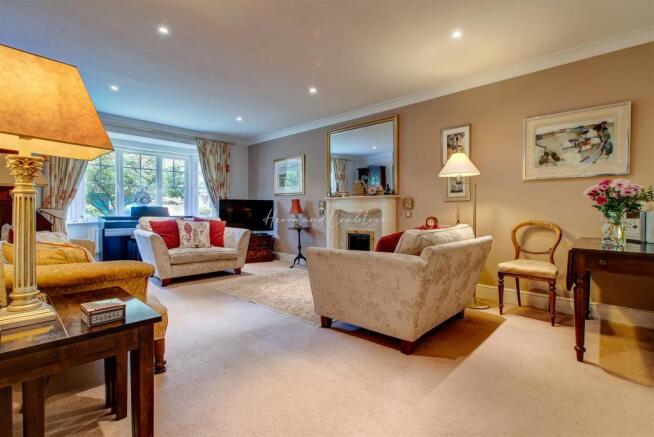 Drovers Way, Radyr, HernCrabtree (16).jpg
