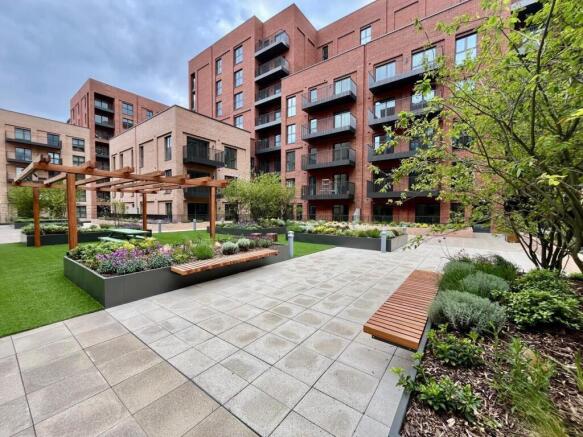 WATSONIA COURT NW9