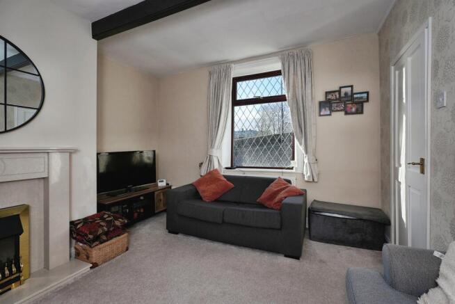 2 bed Terraced for sale Image 5
