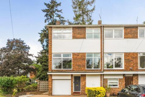 Boulters Court, Maidenhead
