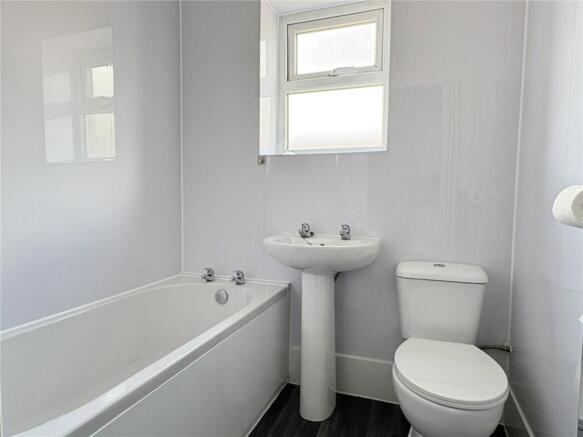 2 bed Terraced for sale Image 6