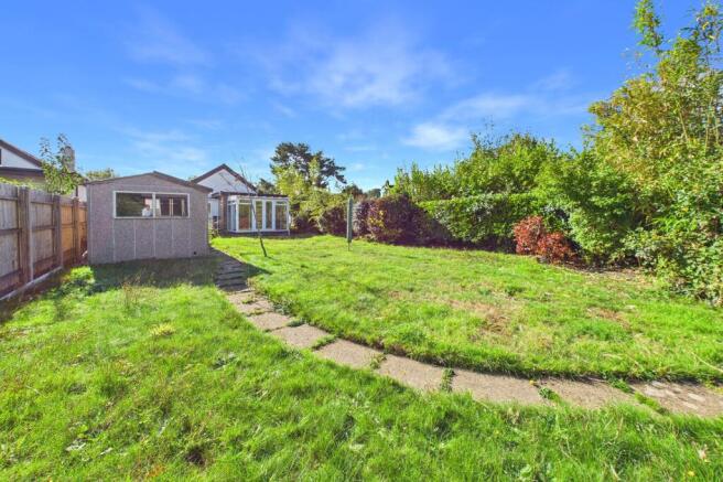 Cheam Road, Broadstone, Dorset, BH18 photo 4