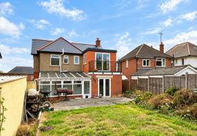 116, Preston Road, Yeovil BA20 2DY