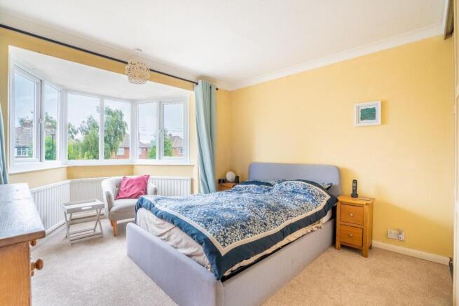 3 bed Semi-Detached for sale Image 9